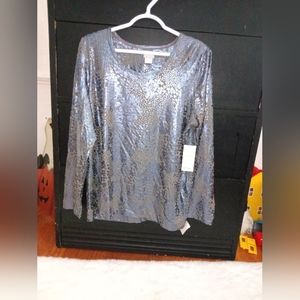 Chicos Size 2 Grey/Silver tone top new